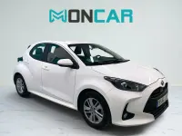 Usado Toyota Yaris Business Edition 116 CV (85 kW) 2021 Blanco Utilitario