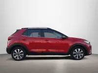 Usado Kia Stonic 101 CV (74 kW) 2022 Rojo SUV