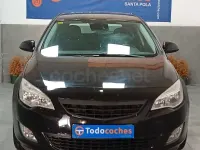 Usado Opel Astra Cosmo 110 CV (80 kW) 2011 Negro Berlina