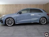 Usado Audi RS3 Premium 400 CV (294 kW) 2022 Gris / plata Berlina