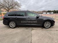 Usado VW Passat Advance 150 CV (110 kW) 2019 Negro Familiar