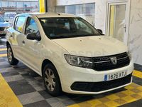 Usado Dacia Sandero Essentiel 90 CV (66 kW) 2019 Blanco Berlina