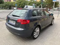 Usado Audi A3 Ambition 140 CV (102 kW) 2012 Gris / plata Utilitario