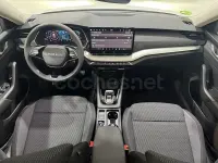 Usado Skoda Octavia Selection 150 CV (110 kW) 2025 Blanco Utilitario