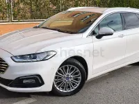Usado Ford Mondeo Titanium 187 CV (137 kW) 2021 Blanco Familiar