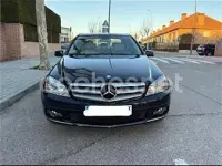 Usado Mercedes C220 Avantgarde 170 CV (125 kW) 2011 Azul Berlina