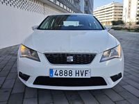 Używany Seat Leon Style 125 KM (91 kW) 2014 Biały Sedan/Limuzyna