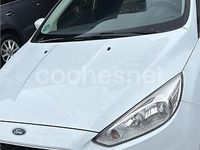 Usado Ford Focus Trend 120 CV (88 kW) 2017 Blanco Familiar