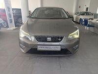 Usado Seat Leon Style 105 CV (77 kW) 2014 Beige Berlina