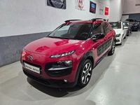 Usado Citroën C4 Shine Edition 100 CV (73 kW) 2017 Granate Berlina