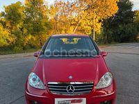 Usado Mercedes A180 Avantgarde 109 CV (80 kW) 2007 Rojo Monovolumen