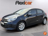 Usado Kia Rio 84 CV (61 kW) 2016 Azul Berlina