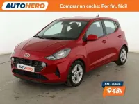 Usado Hyundai i10 67 CV (49 kW) 2021 Rojo Utilitario