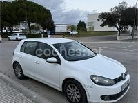 Usado VW Golf VII Advance 105 CV (77 kW) 2012 Blanco Berlina
