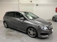 Usado Mercedes B180 AMG line 109 CV (80 kW) 2016 Gris / plata Monovolumen