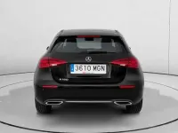 Usado Mercedes A180 136 CV (100 kW) 2023 Negro Utilitario