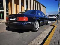 Usado Audi A8 193 CV (141 kW) 1999 Azul Berlina