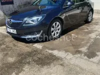 Usado Opel Insignia Selective 136 CV (100 kW) 2015 Negro Berlina