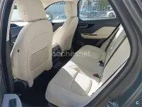Usado Jaguar F-Pace R-Sport 250 CV (183 kW) 2019 Gris / plata SUV