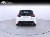 Nuevo Toyota Yaris Hybrid Sport 130 CV (95 kW) 2026 Blanco Berlina