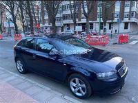 Usado Audi A3 Ambition 102 CV (75 kW) 2004 Azul Utilitario