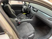 Usado Peugeot 508 Active 112 CV (82 kW) 2011 Beige Berlina