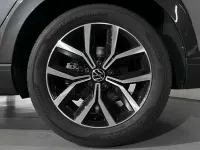 Usado VW Passat 150 HP (110 kW) 2024 Cinzento Carrinha