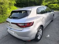 Usado Renault Mégane Life 95 CV (69 kW) 2020 Plateado Utilitario