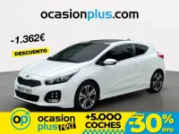 Usado Kia Ceed GT GT-Line 136 HP (100 kW) 2018 Branco Sedan