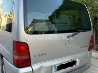 Usado Mercedes V230 98 CV (72 kW) 1998 Gris / plata Monovolumen