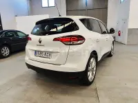 Usado Renault Scénic Life 95 CV (69 kW) 2017 Blanco Monovolumen