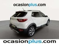 Usado Kia Stonic 101 CV (74 kW) 2022 Blanco SUV