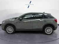 Usado Audi Q2 Design 116 CV (85 kW) 2019 Gris / plata SUV