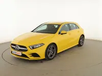Usado Mercedes A180 AMG line 136 CV (100 kW) 2020 Amarillo Berlina