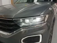 Usado VW T-Roc Advance 110 CV (80 kW) 2021 Gris / plata SUV