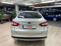 usado Ford Mondeo Sedán 2.0 HEV Titanium