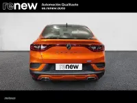 Usado Renault Arkana R.S. 145 CV (106 kW) 2022 Naranja SUV