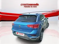 Usado VW T-Roc Advance 115 CV (84 kW) 2021 Azul SUV