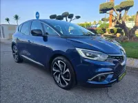 Usado Renault Scénic IV Zen 120 CV (88 kW) 2019 Azul Monovolumen