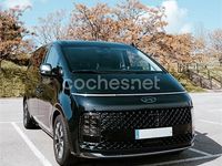 Usado Hyundai Staria Style 177 CV (130 kW) 2024 Negro Monovolumen