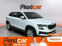 Usado Skoda Karoq Ambition 150 CV (110 kW) 2022 Blanco SUV