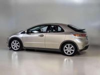Usado Honda Civic Executive 140 CV (102 kW) 2008 Beige Utilitario