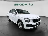 Usado Skoda Kamiq Selection 115 CV (84 kW) 2025 Blanco SUV