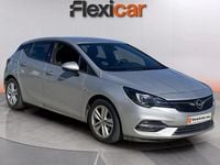 Usado Opel Astra 110 CV (80 kW) 2020 Azul Berlina