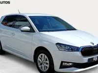 Usado Skoda Fabia Selection 116 CV (85 kW) 2025 Blanco Utilitario