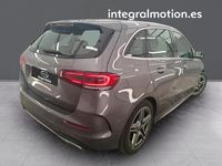 Usado Mercedes B200 163 CV (119 kW) 2022 Gris Monovolumen