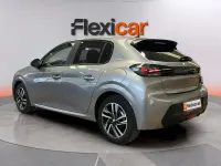 Usado Peugeot 208 Allure 101 CV (74 kW) 2020 Gris Utilitario