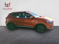 Begagnad MG ZS Luxury 106 HK (77 kW) 2022 Orange Sedan