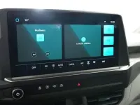 Usado VW Caravelle 110 CV (80 kW) 2025 Gris Van
