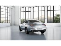 Usado Mercedes CLA200 150 CV (110 kW) 2024 Plata iridio Berlina
